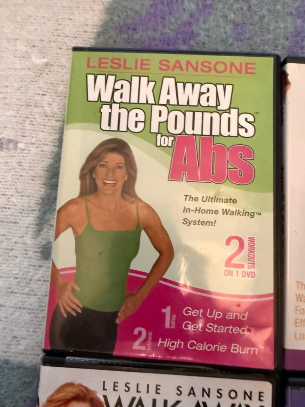Walk Away the Pounds - Leslie Sansone - Picture 11 of 15